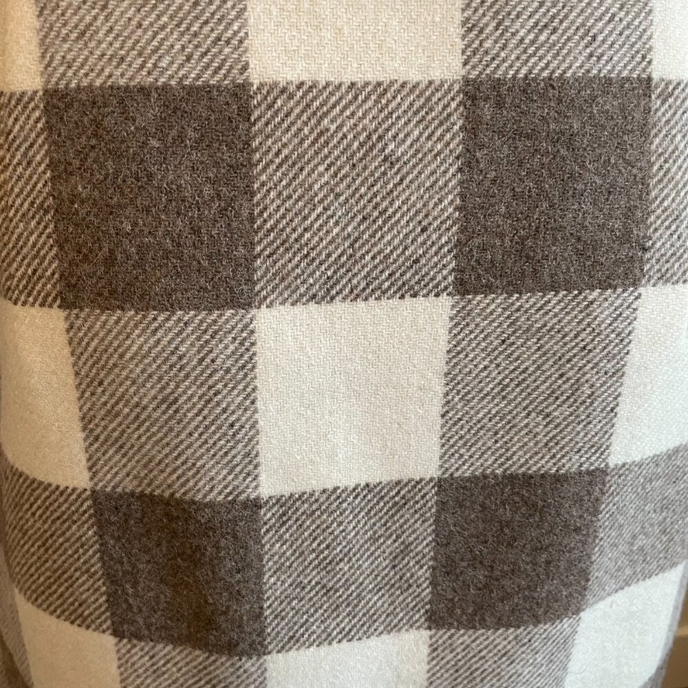 Pendleton Oregon Tweed Check Wool Faux Wrap Skirt Horn Detail Tan + Cream Sz 6P - Picture 6 of 11